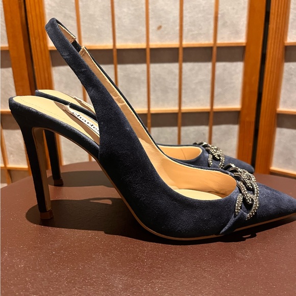 Navy blue suede Charles David 4” pump - Picture 8 of 12